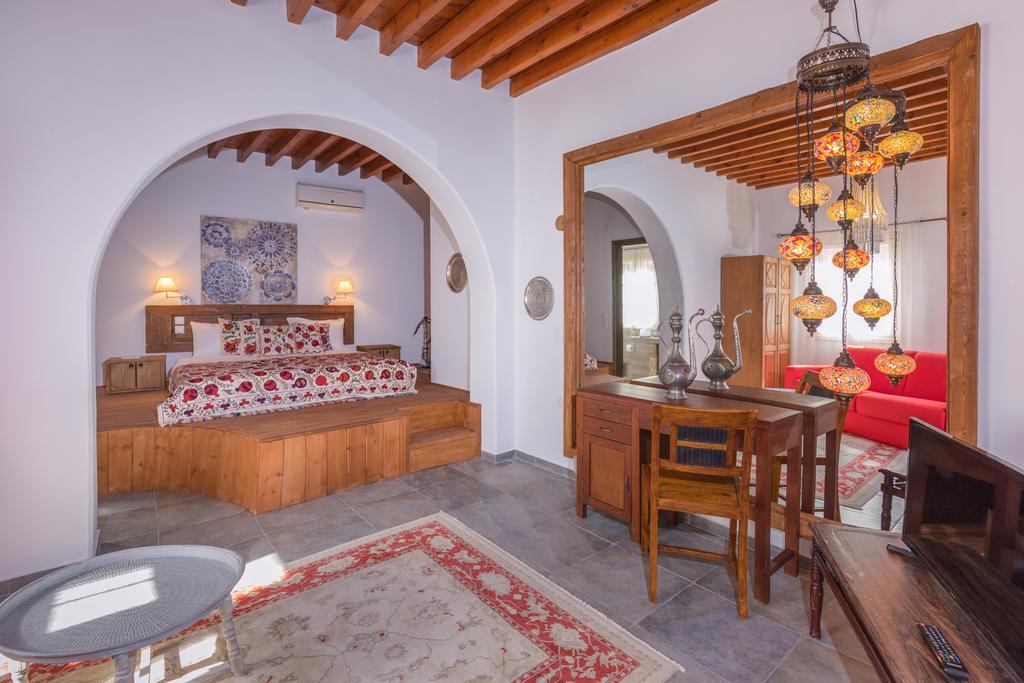 Saint Artemios Hotel And Oriental Suites Rhodes City Eksteriør billede