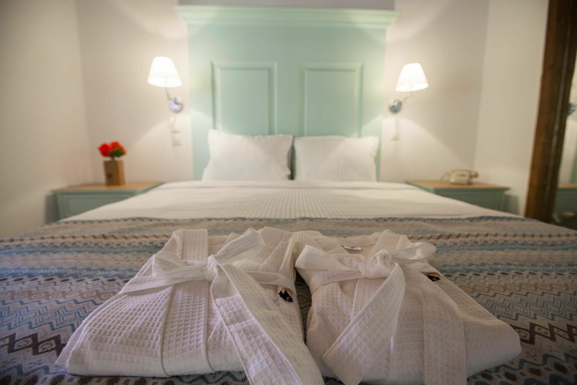 Saint Artemios Hotel And Oriental Suites Rhodes City Eksteriør billede